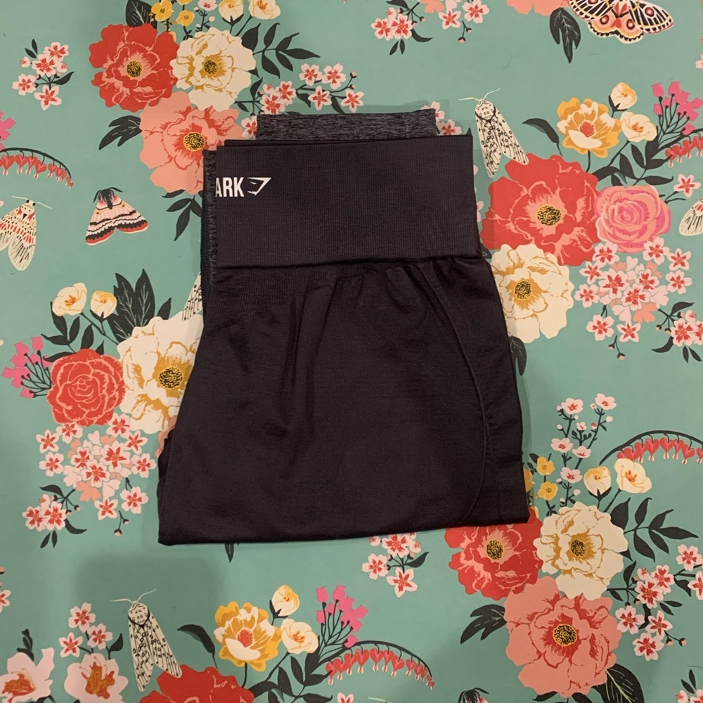 🔥 GYMSHARK - Grey Two-Tone Seamless Leggings🔥 - Picture 6 of 8